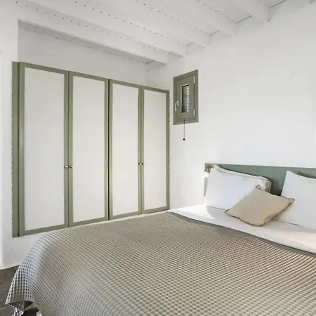 アパート Niriides Mani Beachfront Residences *