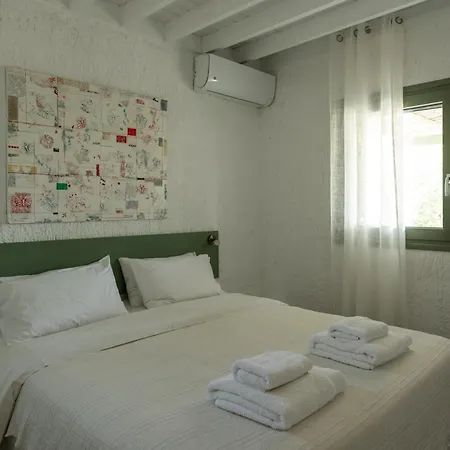 Niriides Mani Beachfront Residences * Gytheio