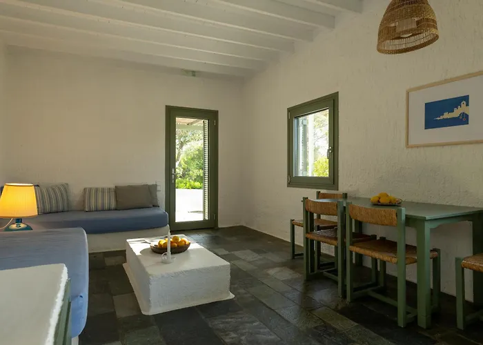 Apartment Niriides *